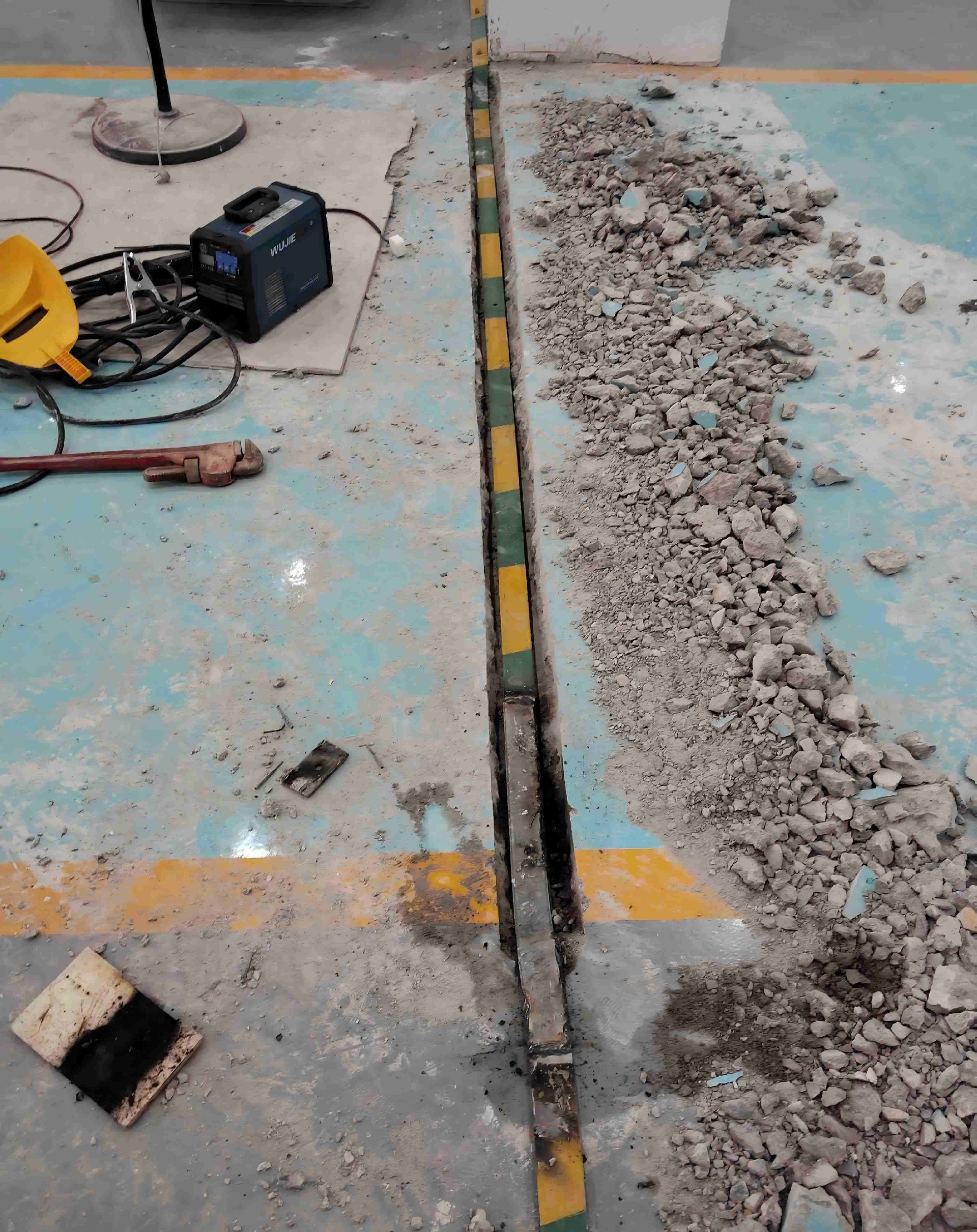 2025年9月南网科研院输配电设备生产基地实验室接地装置